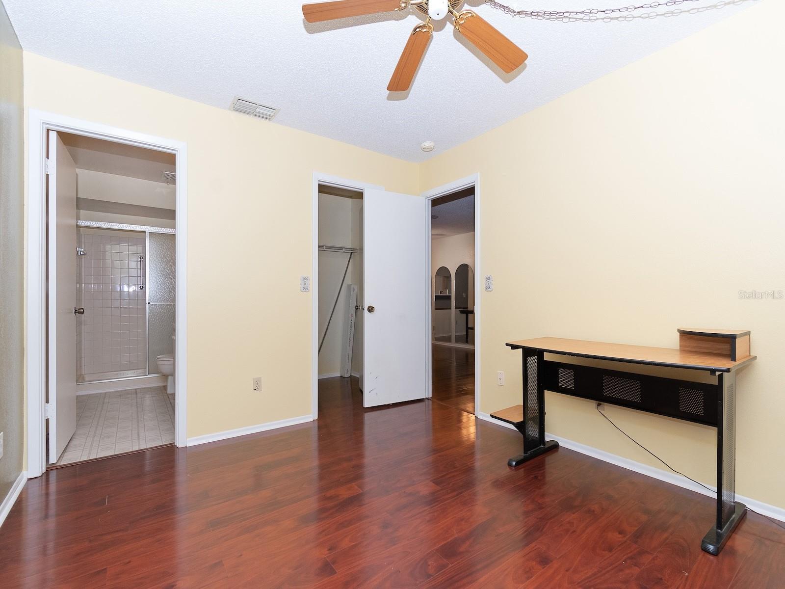 2465 Northside Dr #906 Property Photo 13