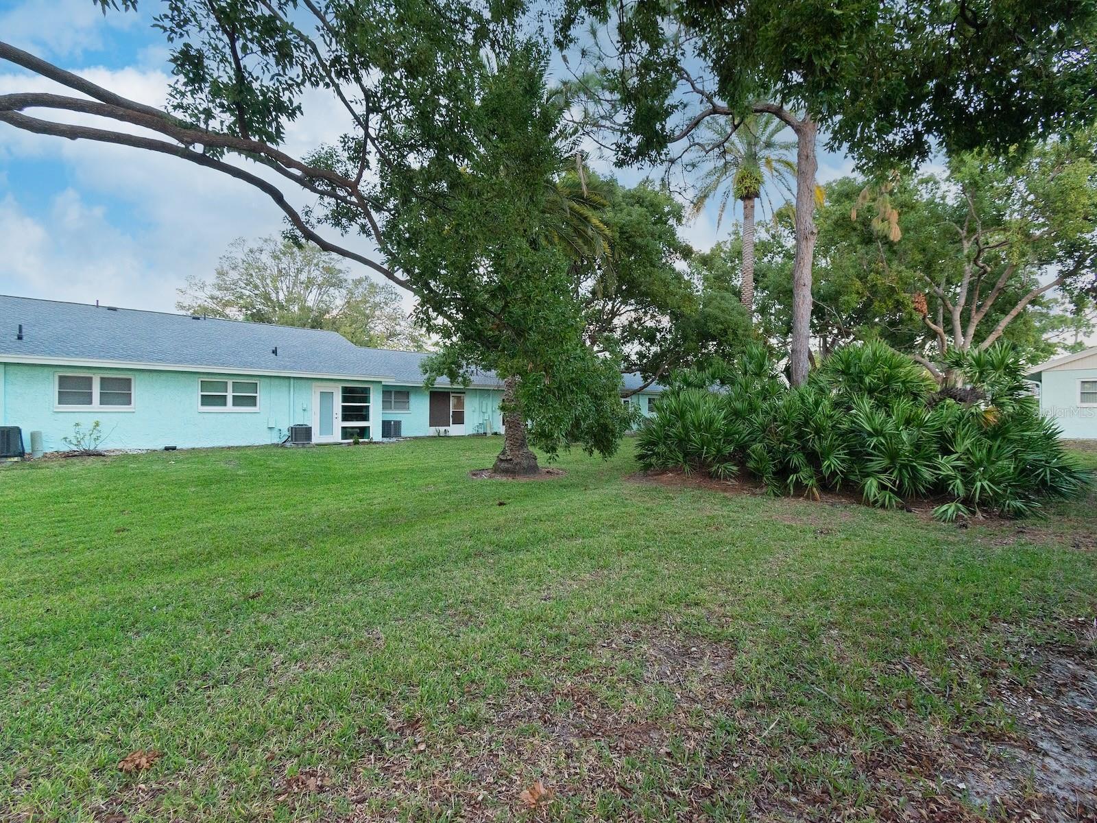 2465 Northside Dr #906 Property Photo 23