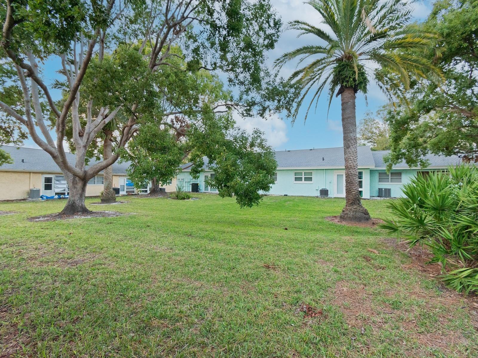 2465 Northside Dr #906 Property Photo 25