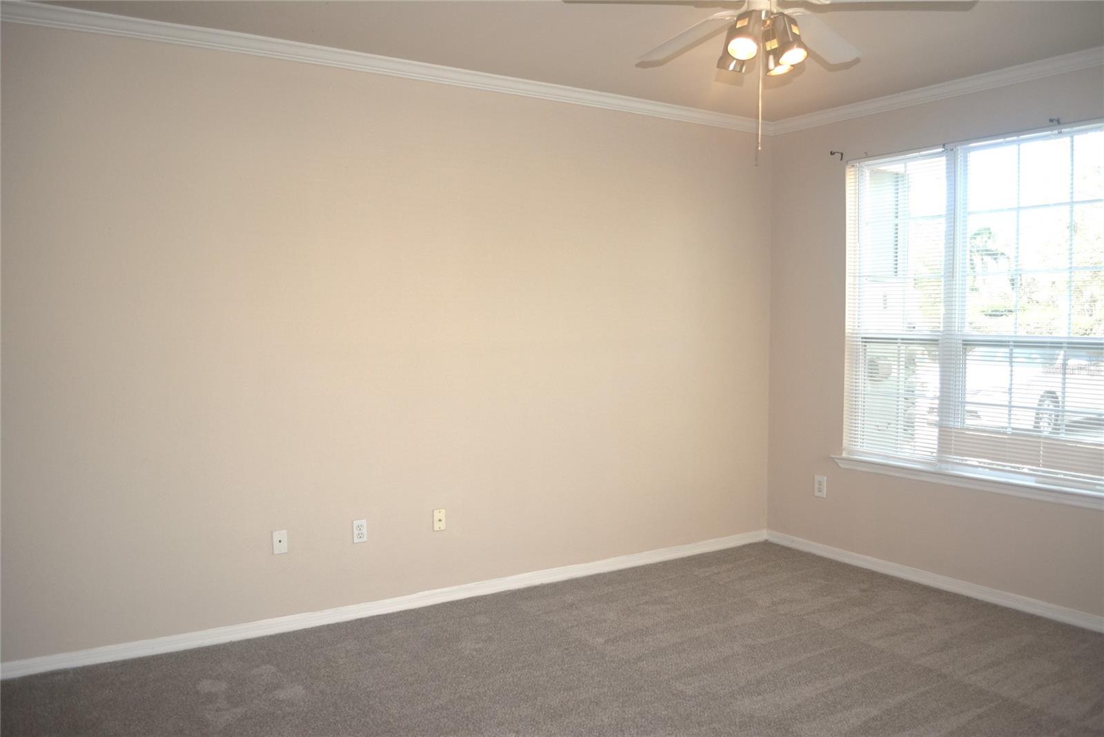 5701 Soldier Cir #104 Property Photo 10