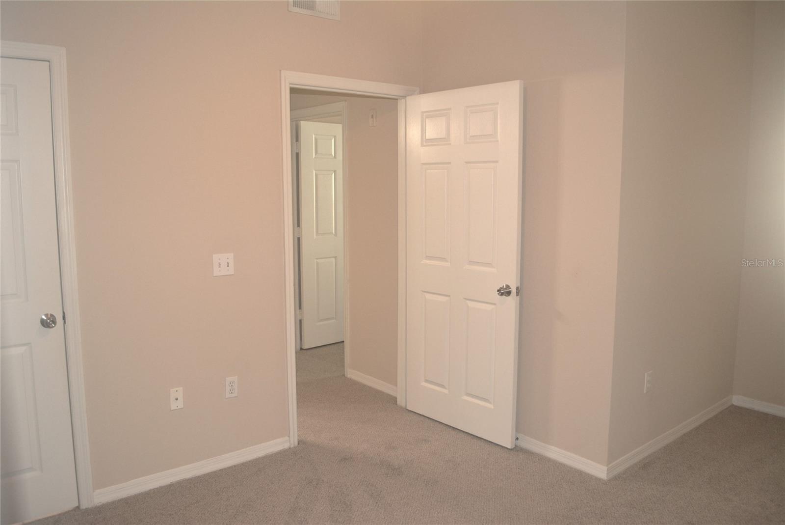 5701 Soldier Cir #104 Property Photo 26