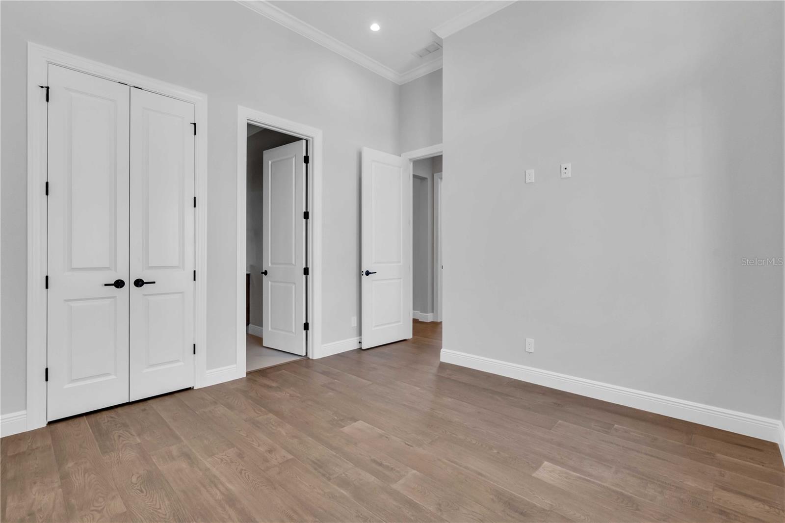 1018 Blue Shell Loop Property Photo 26