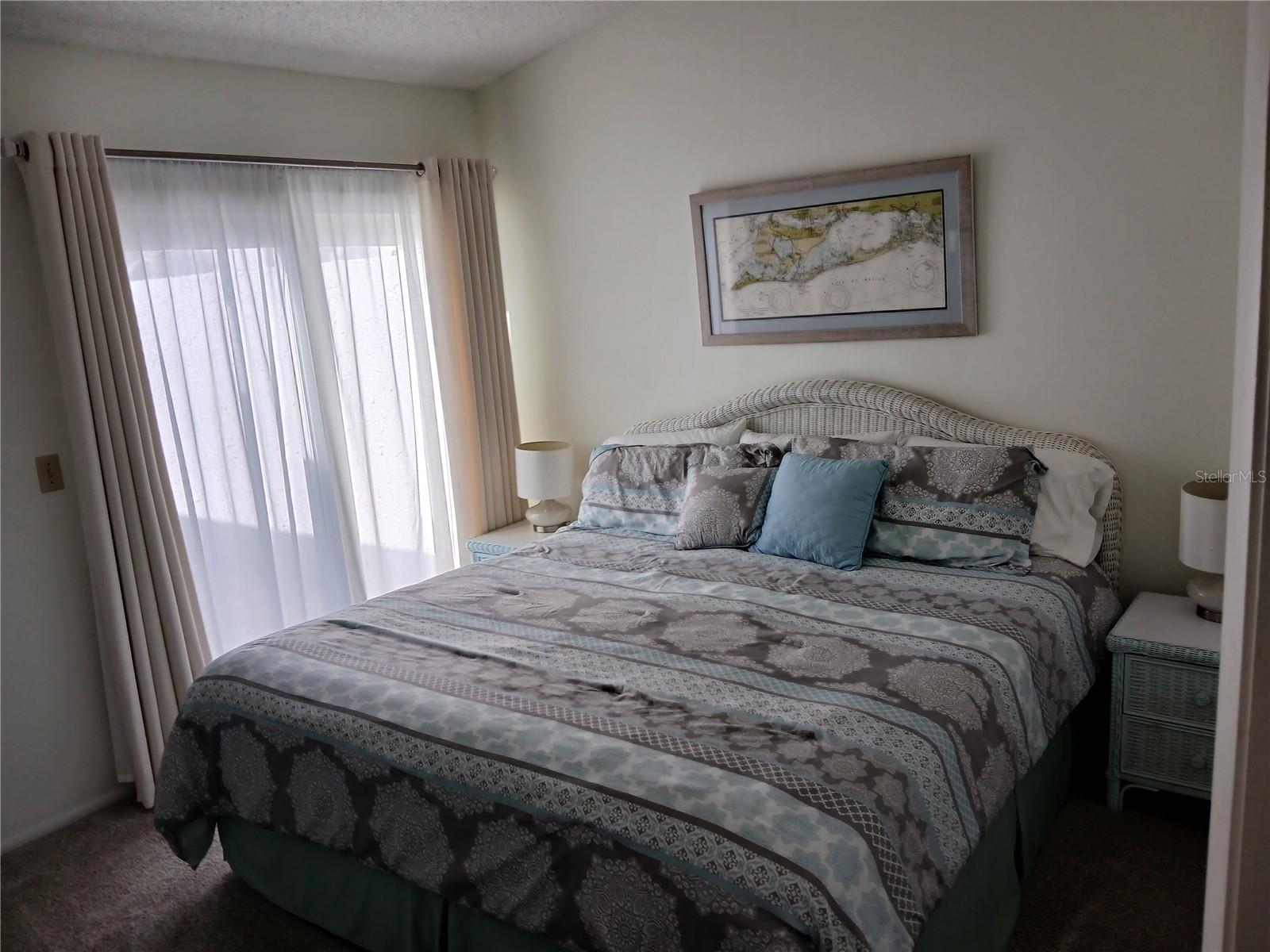 913 Waterside Ln #913 Property Photo 6