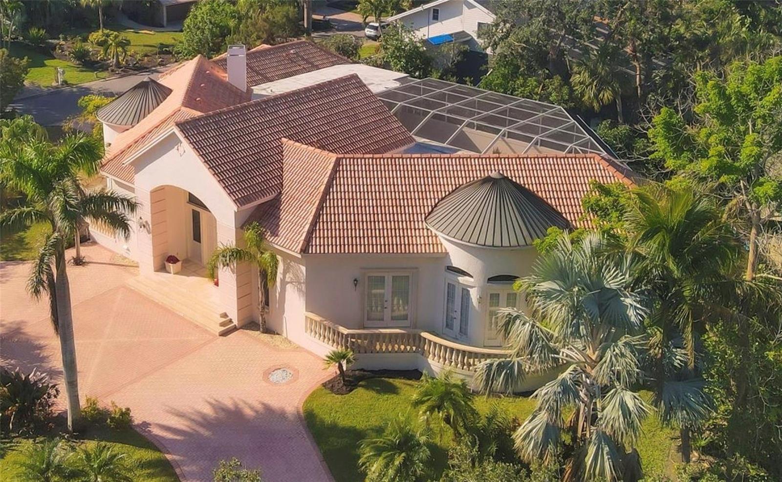 5331 Siesta Cove Dr Property Photo 1