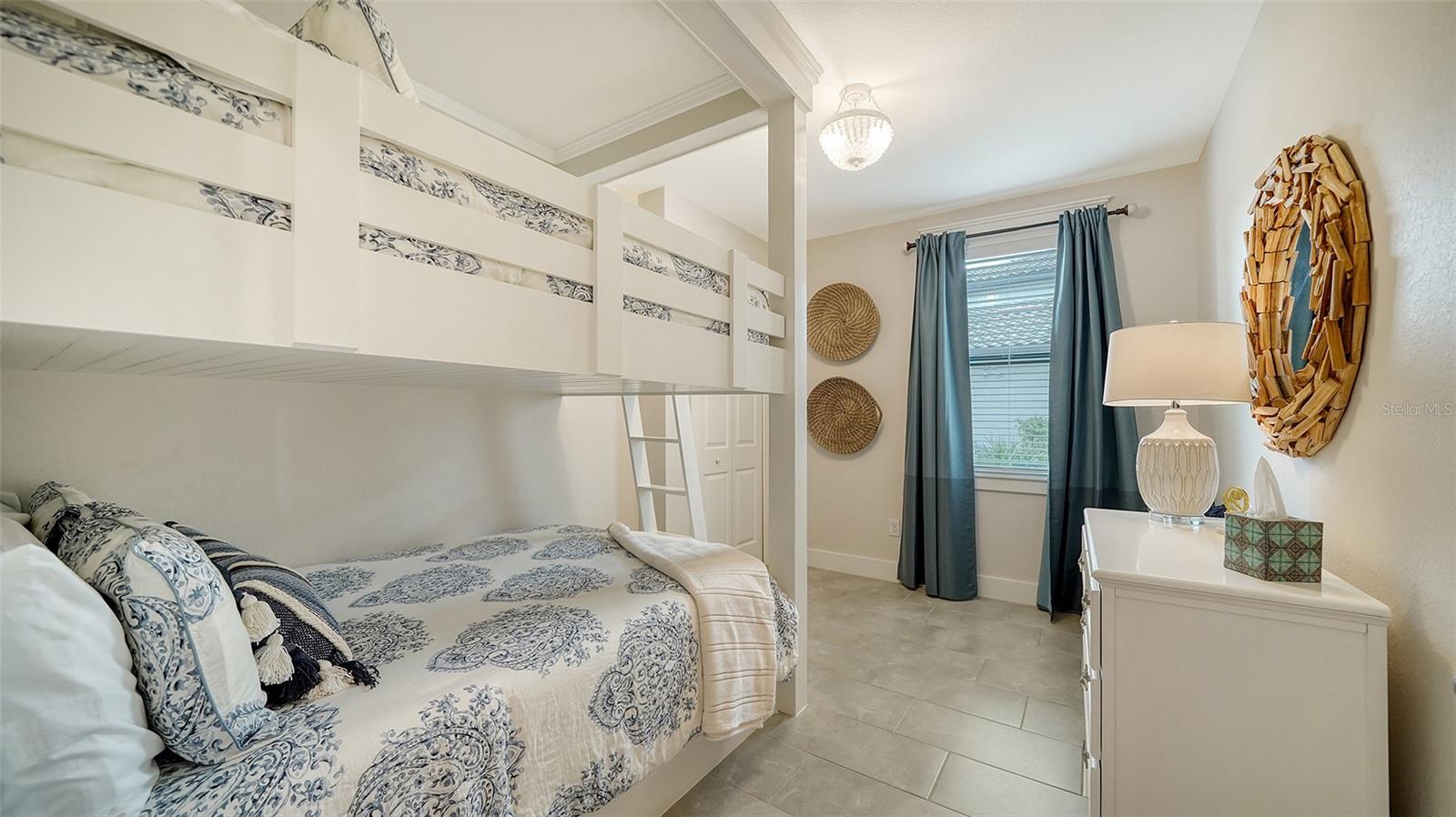 17815 Gawthrop Dr #101 Property Photo 32