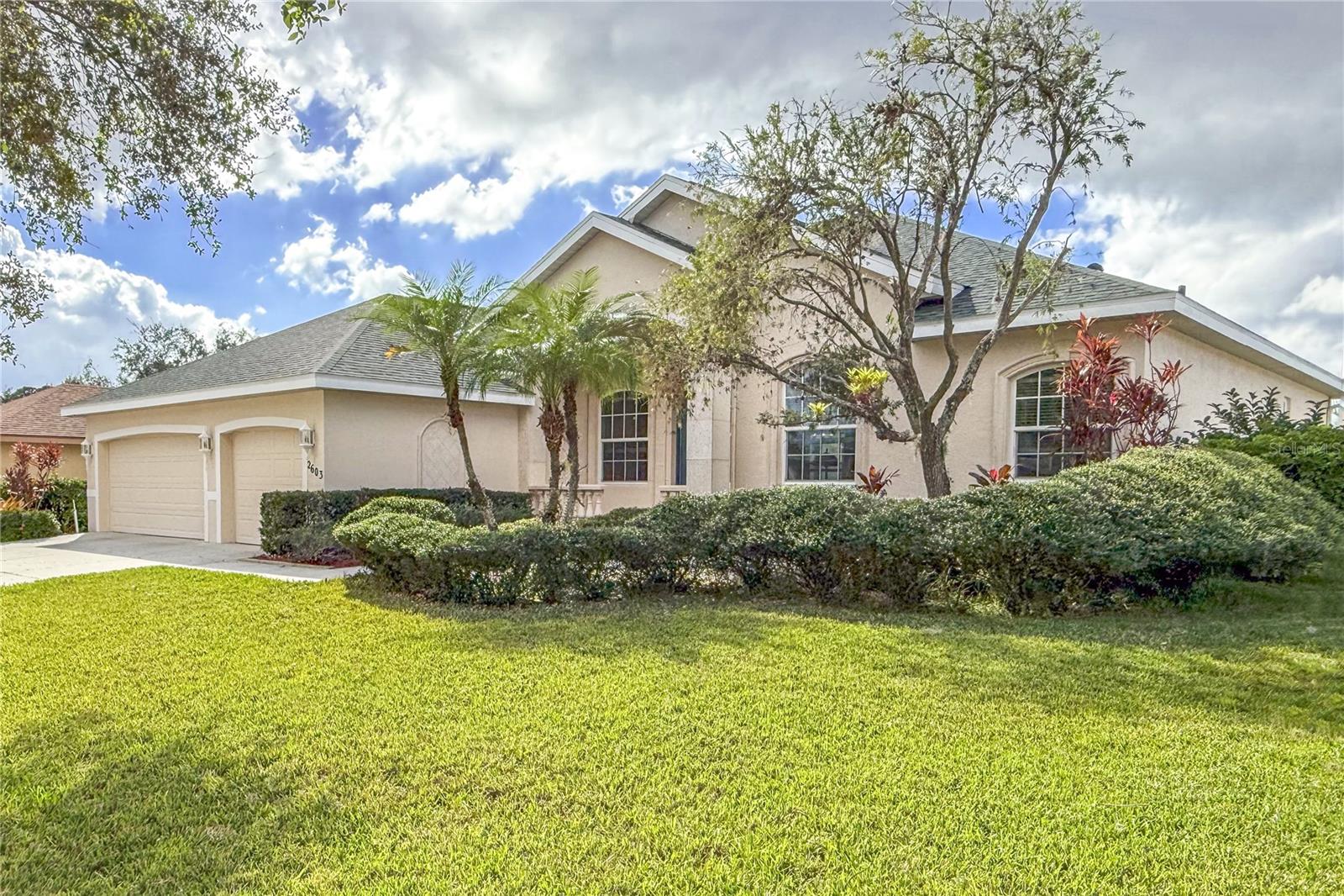 2603 River Woods Dr Property Photo