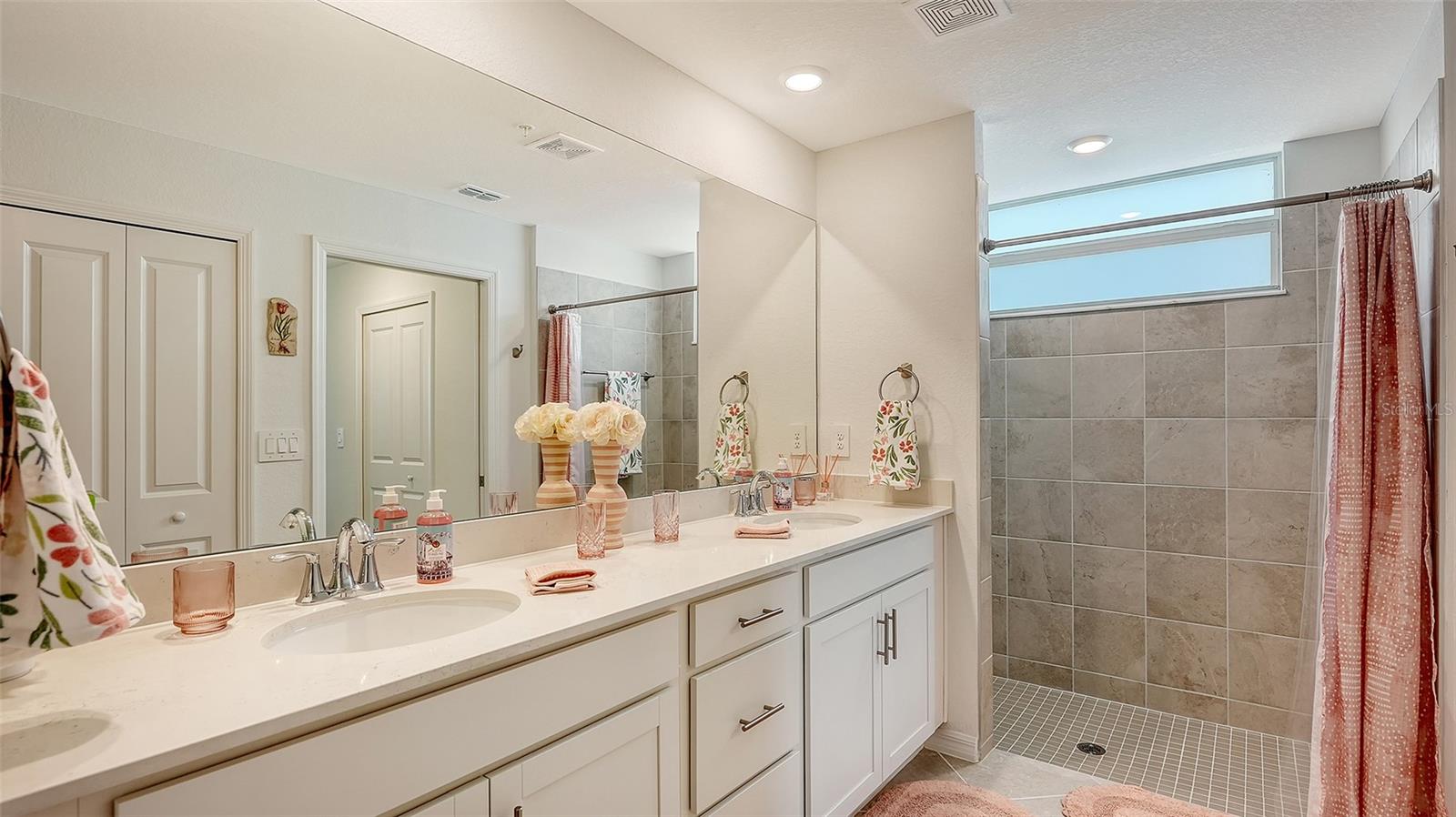 17475 Opal Sand Dr #101 Property Photo 32