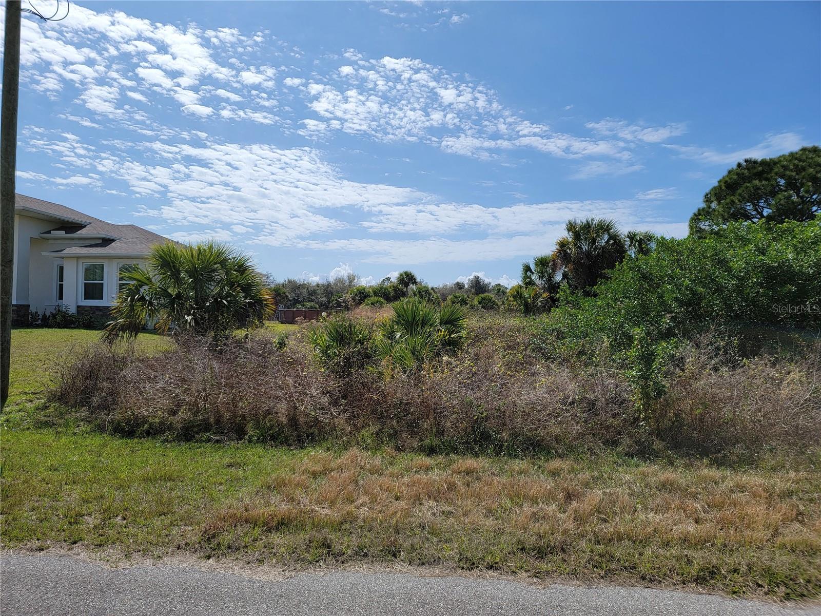 Eastman Cir Property Photo 1