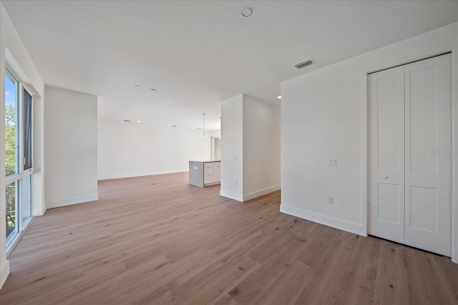 1720 Alderman St Property Photo 26