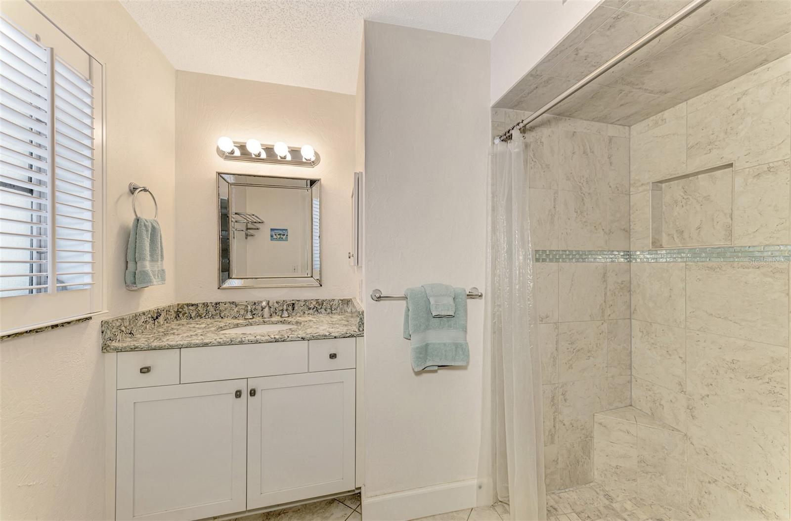 2643 Lear Rd Property Photo 21