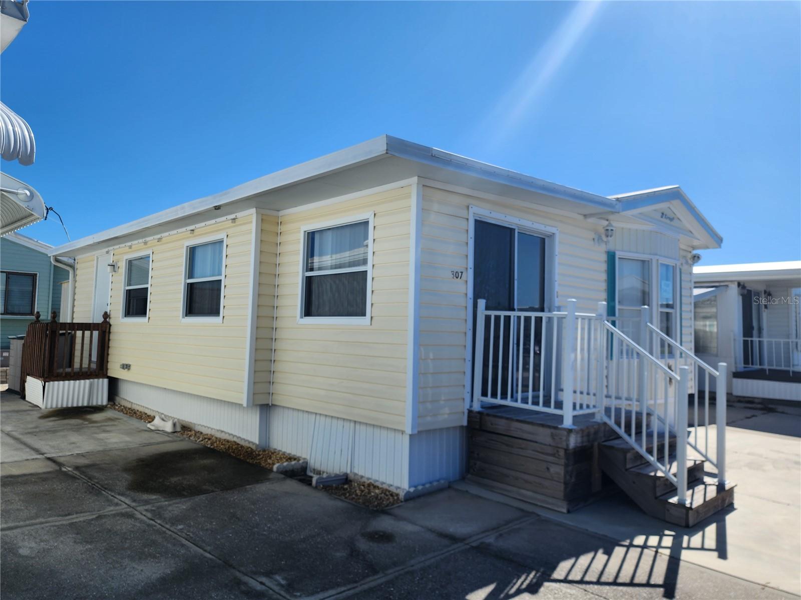 1475 Flamingo Dr #307 Property Photo
