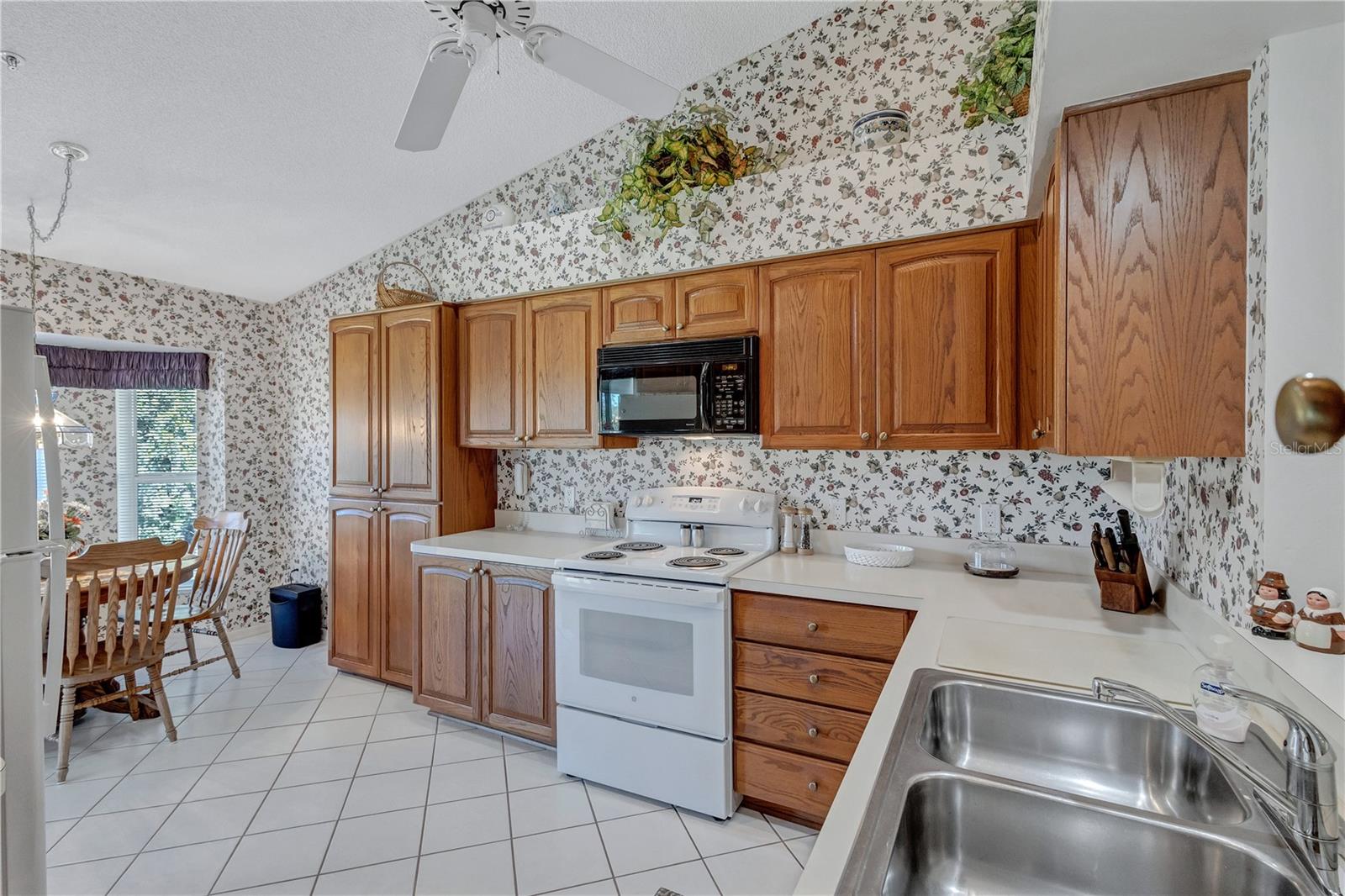 6713 Stone River Rd #205 Property Photo 8