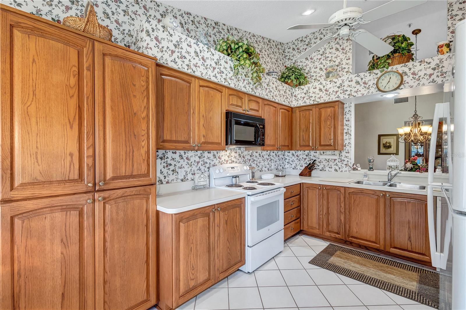 6713 Stone River Rd #205 Property Photo 9