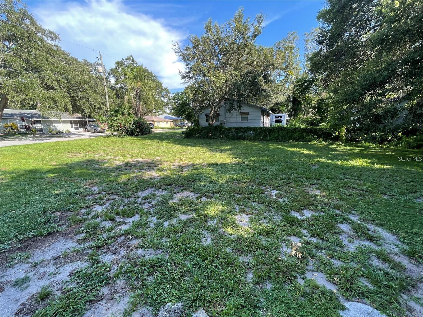 4720 Violet Ave Property Photo 3
