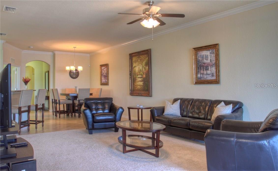 6627 Candlestick Dr Property Photo 8