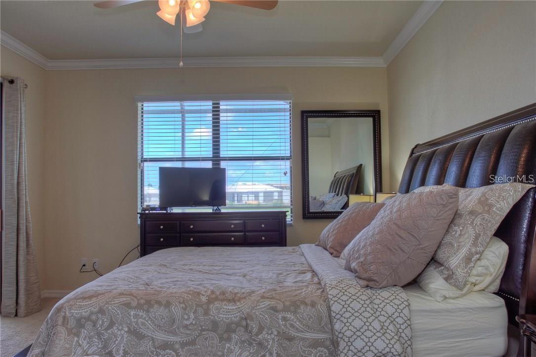 6627 Candlestick Dr Property Photo 15