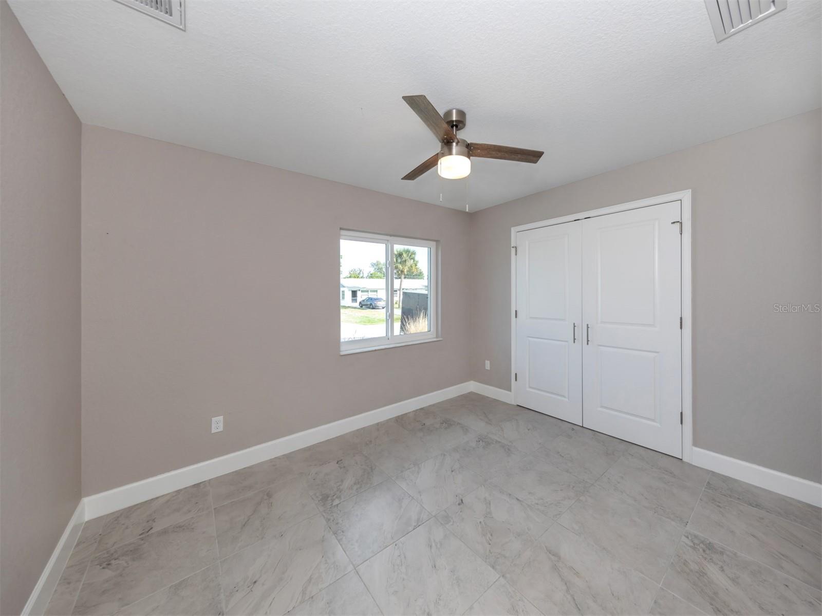 12063 Henley Ave Property Photo 5