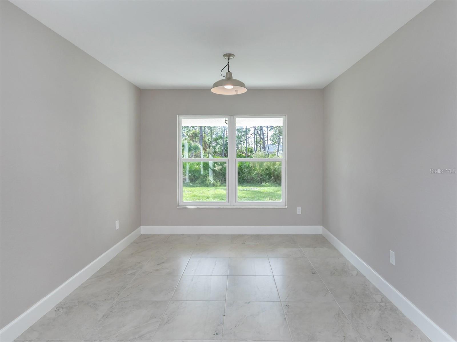 12063 Henley Ave Property Photo 12