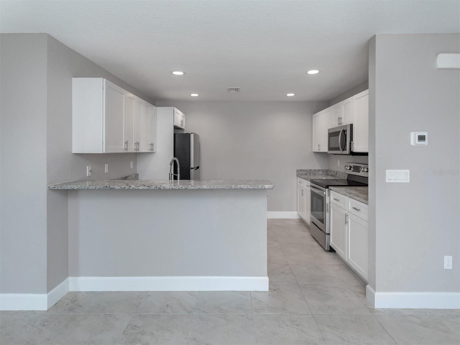 12063 Henley Ave Property Photo 16