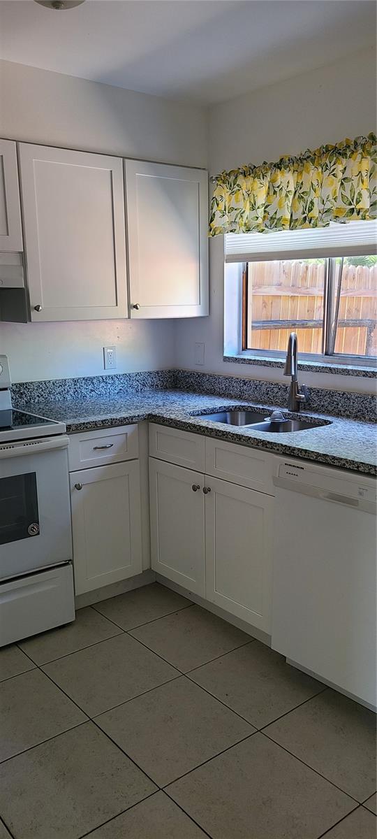 131 Garden Dr Property Photo 2