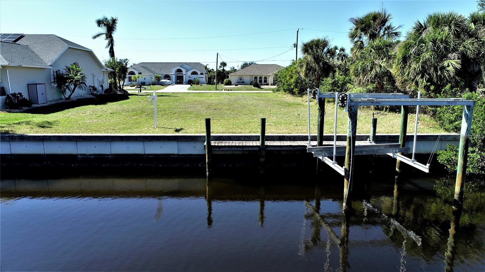 4466 BAYVIEW ST Property Photo 1
