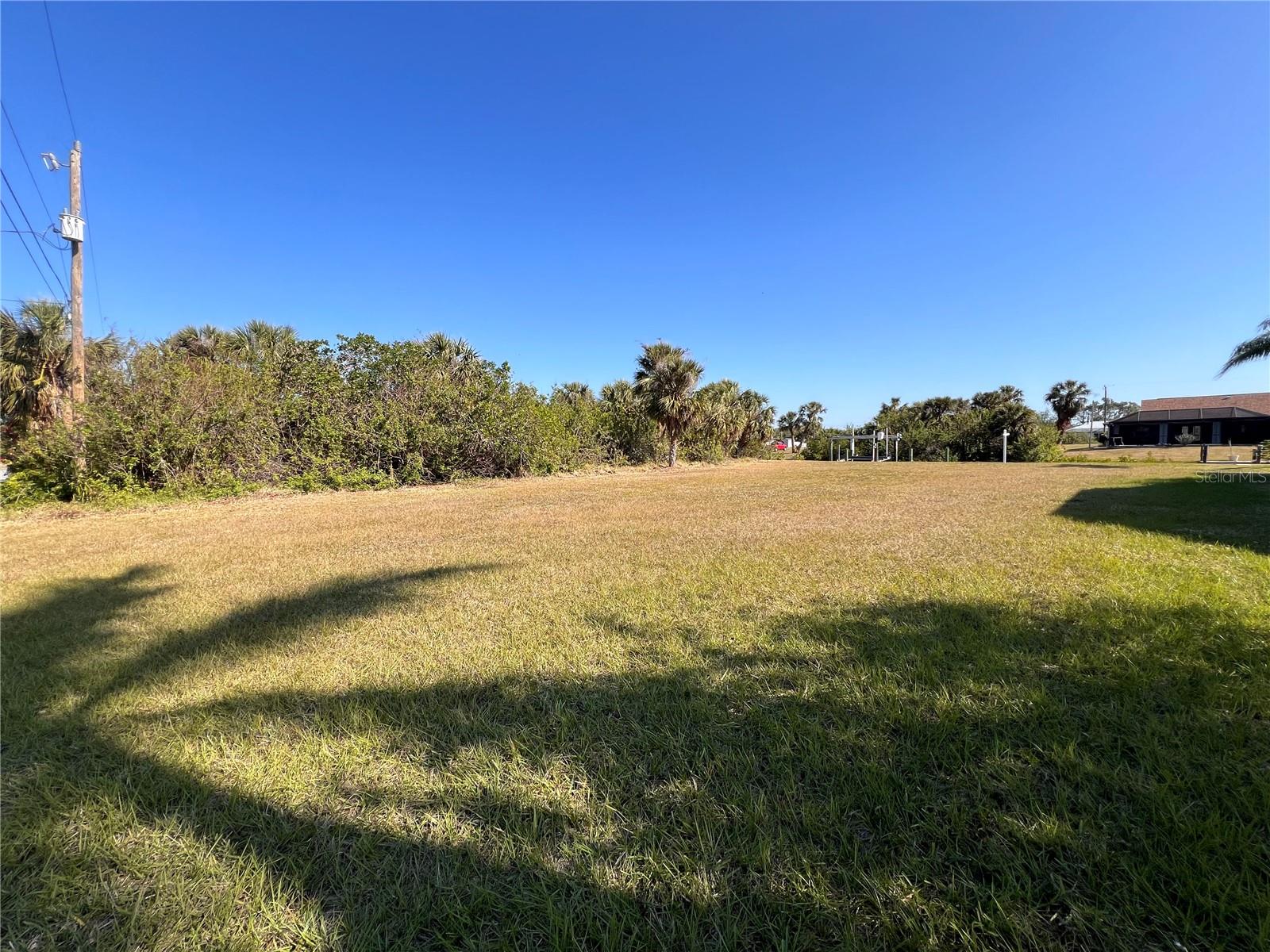 4466 Bayview St Property Photo 11