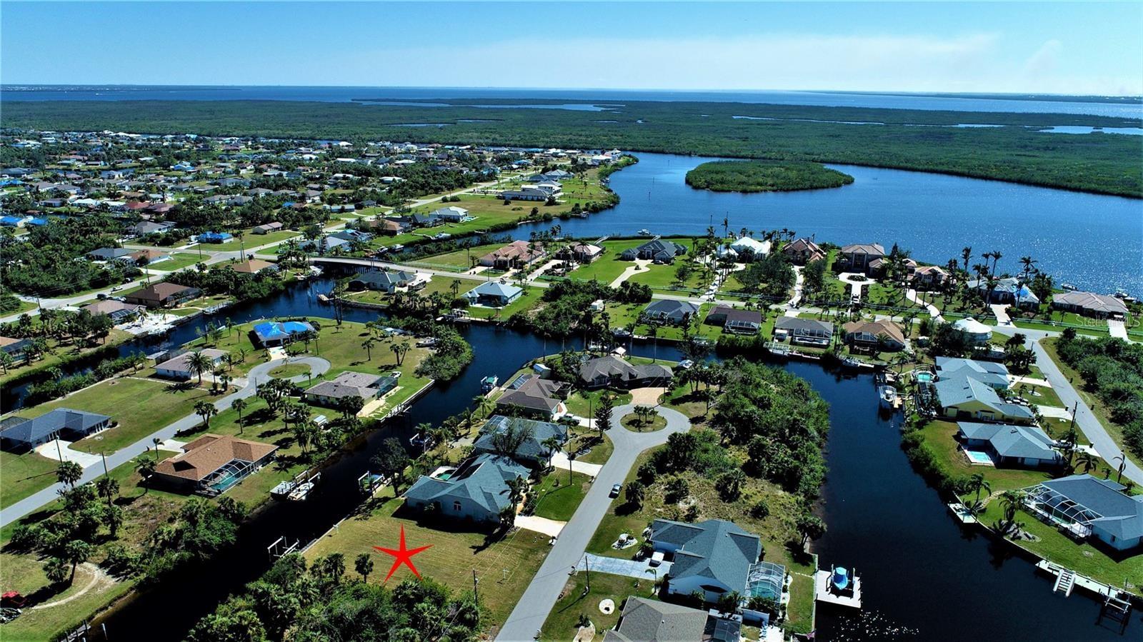 4466 Bayview St Property Photo 26