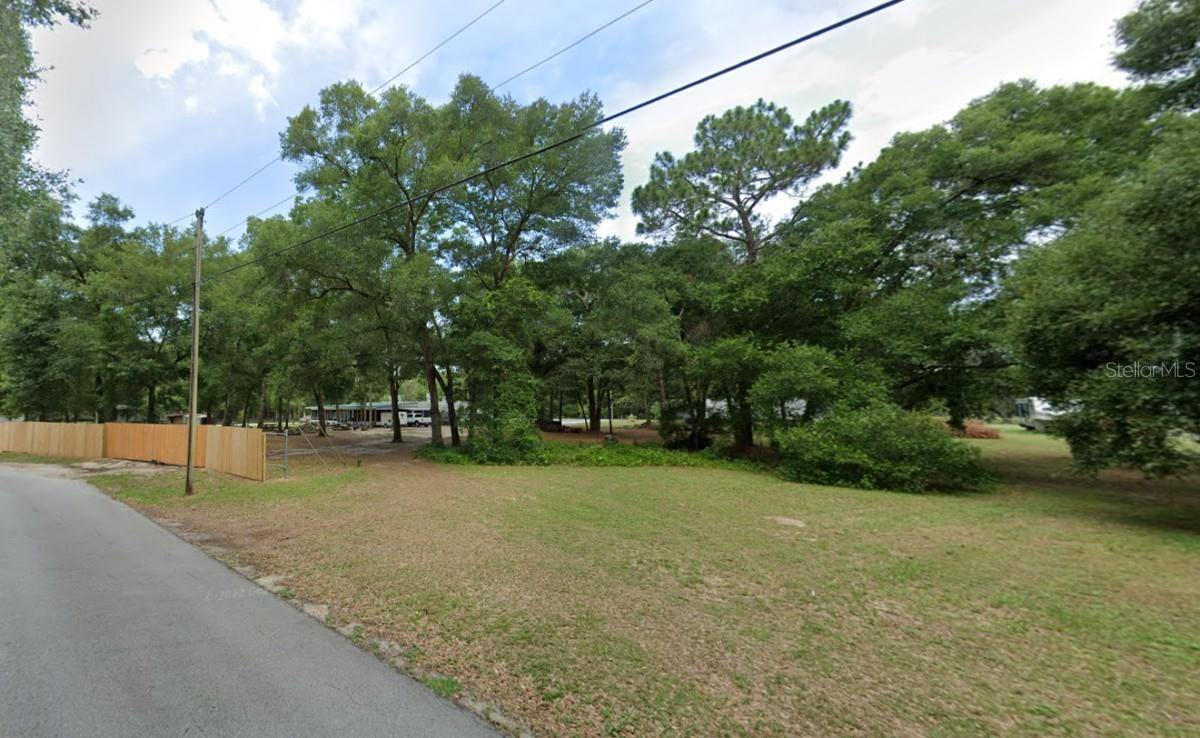 Se 158th Ct Property Photo 2