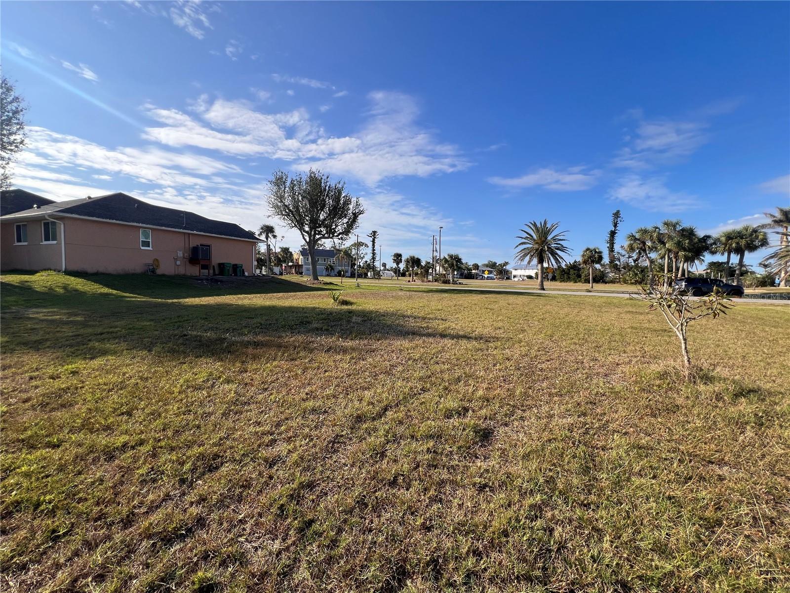 24450 YACHT CLUB BLVD Property Photo 1