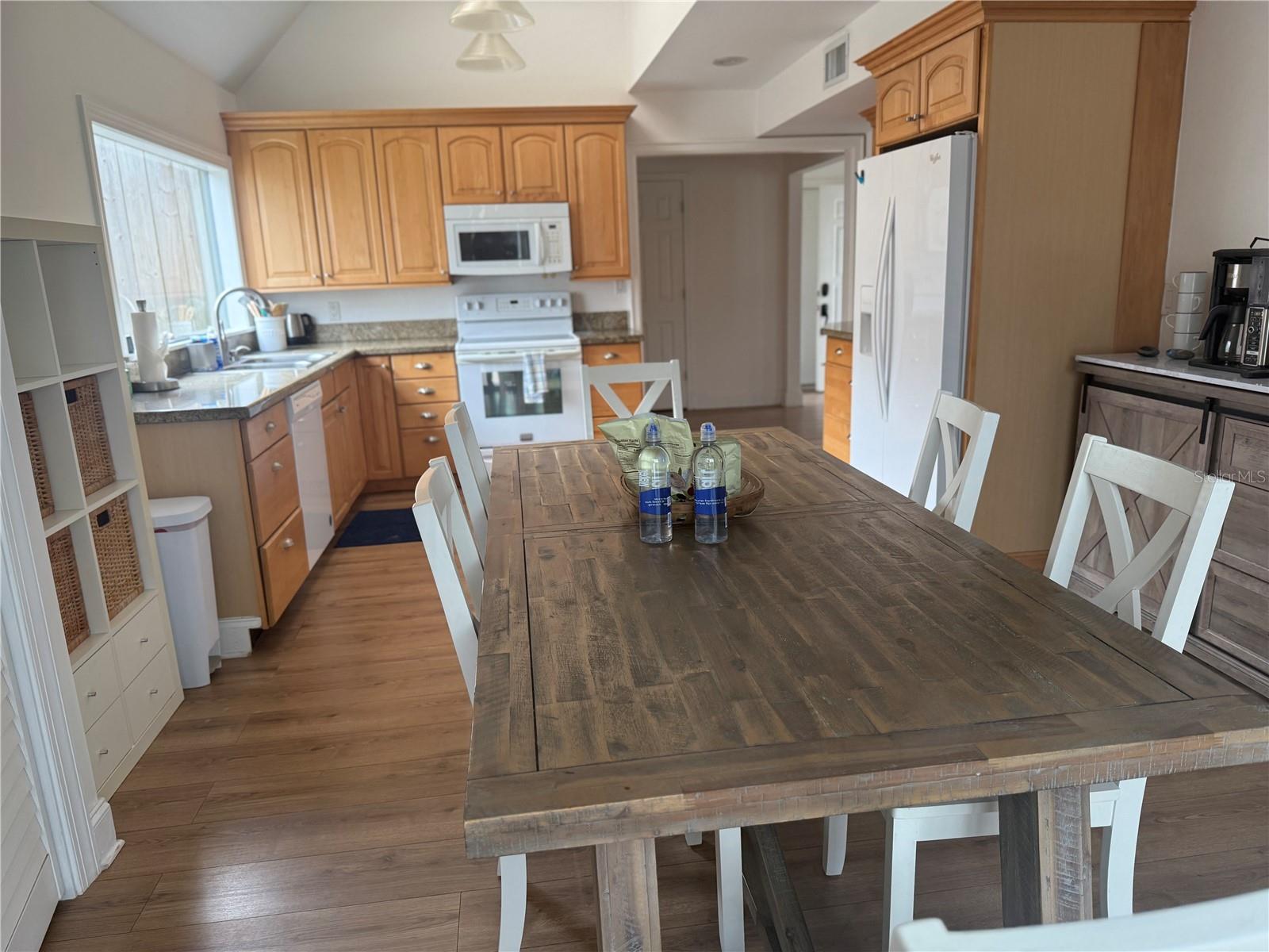 5311 Creek Dr Property Photo 11