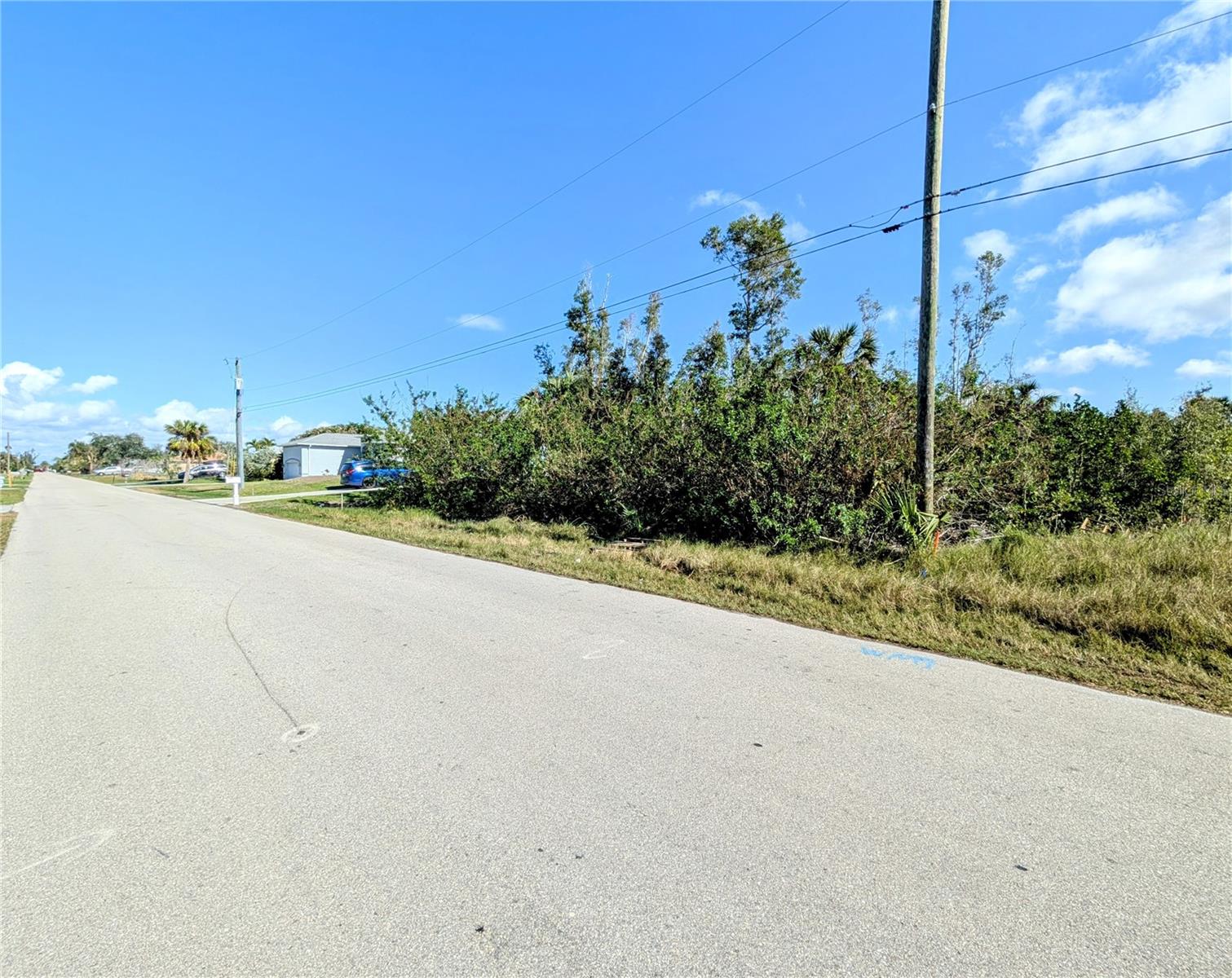 3910 Palm Dr Property Photo 3