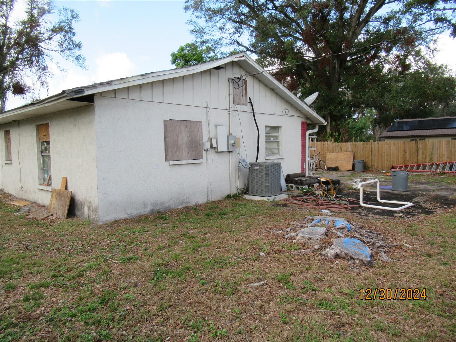 1814 6th Ave E Property Photo 3