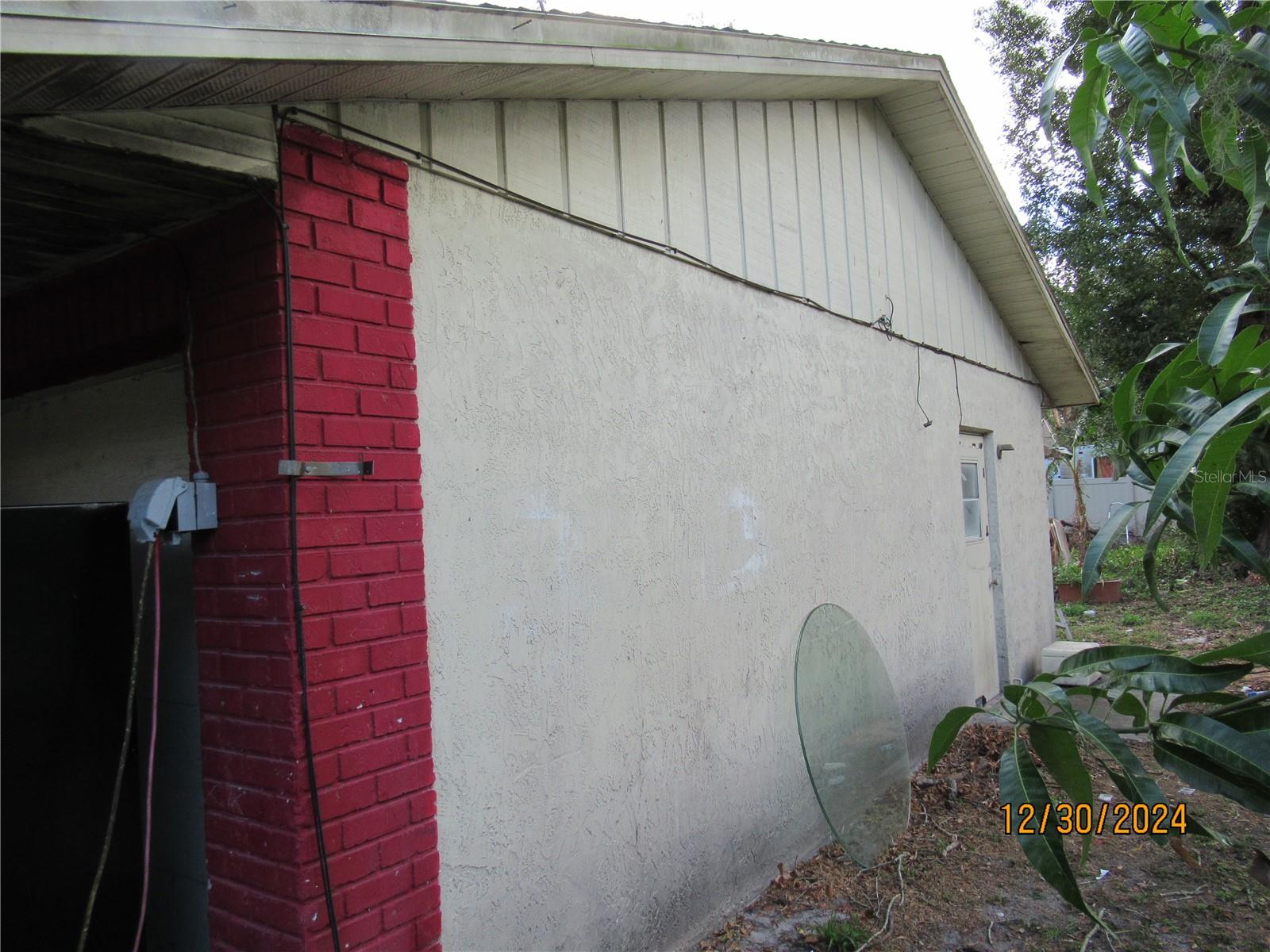 1814 6th Ave E Property Photo 9