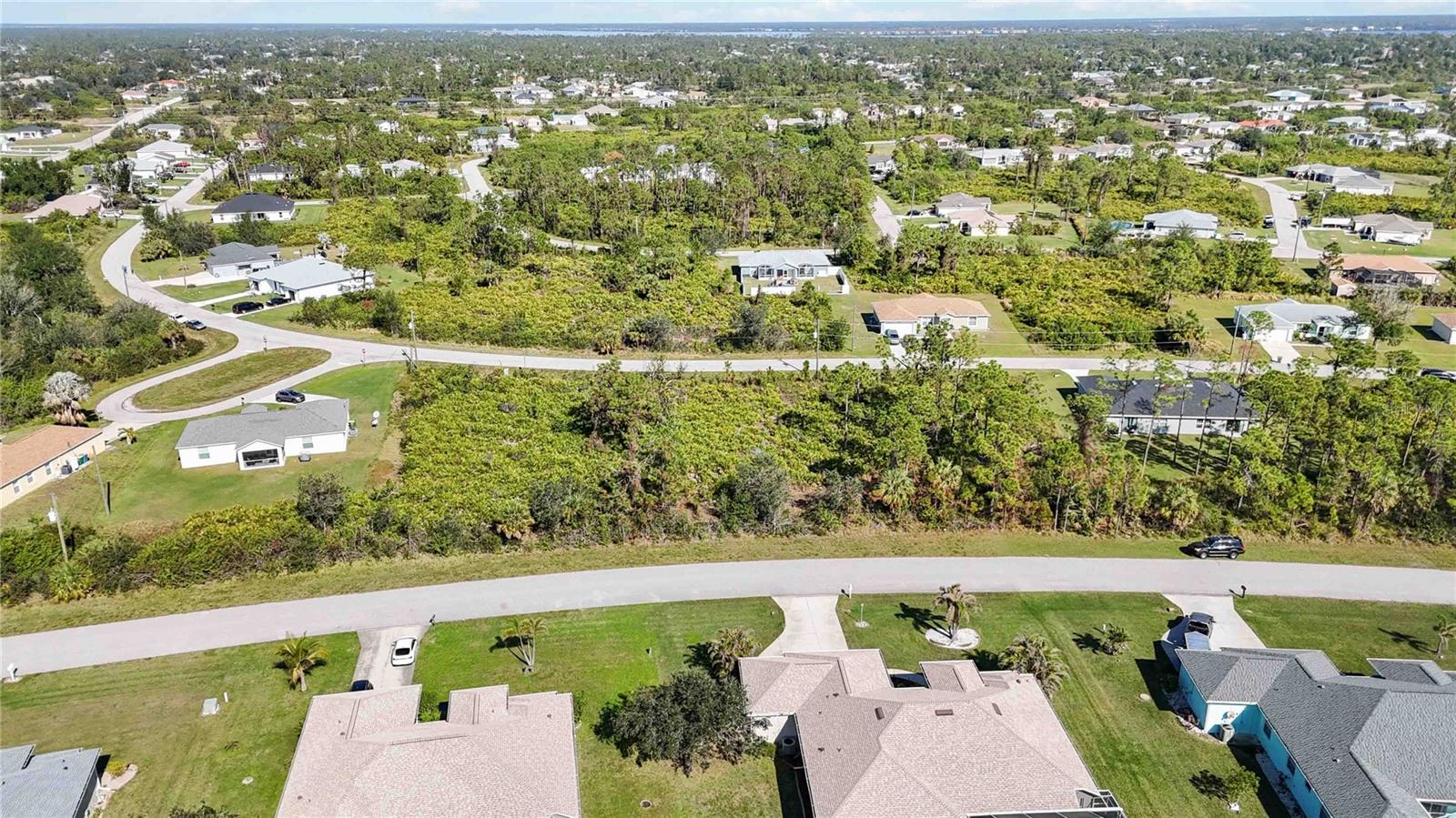 12421 Buffing Rd Property Photo 5