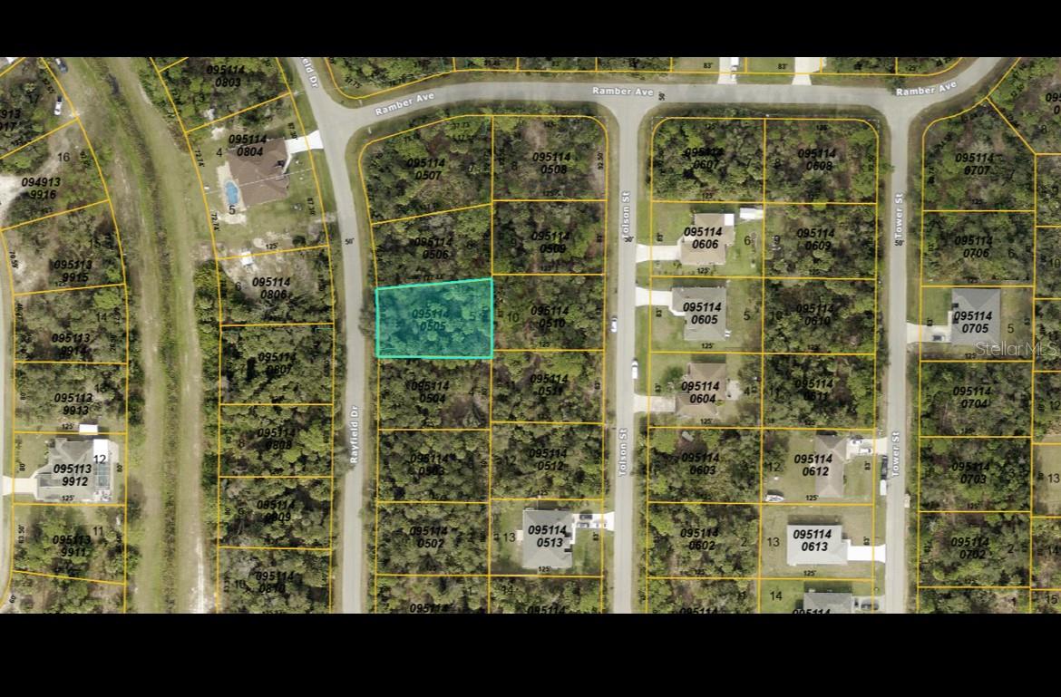 Rayfield Dr Property Photo 1
