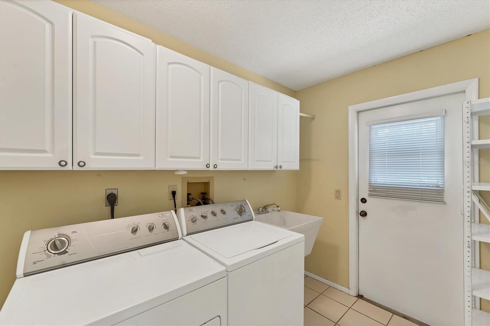 5607 Garden Lakes Majestic Property Photo 27
