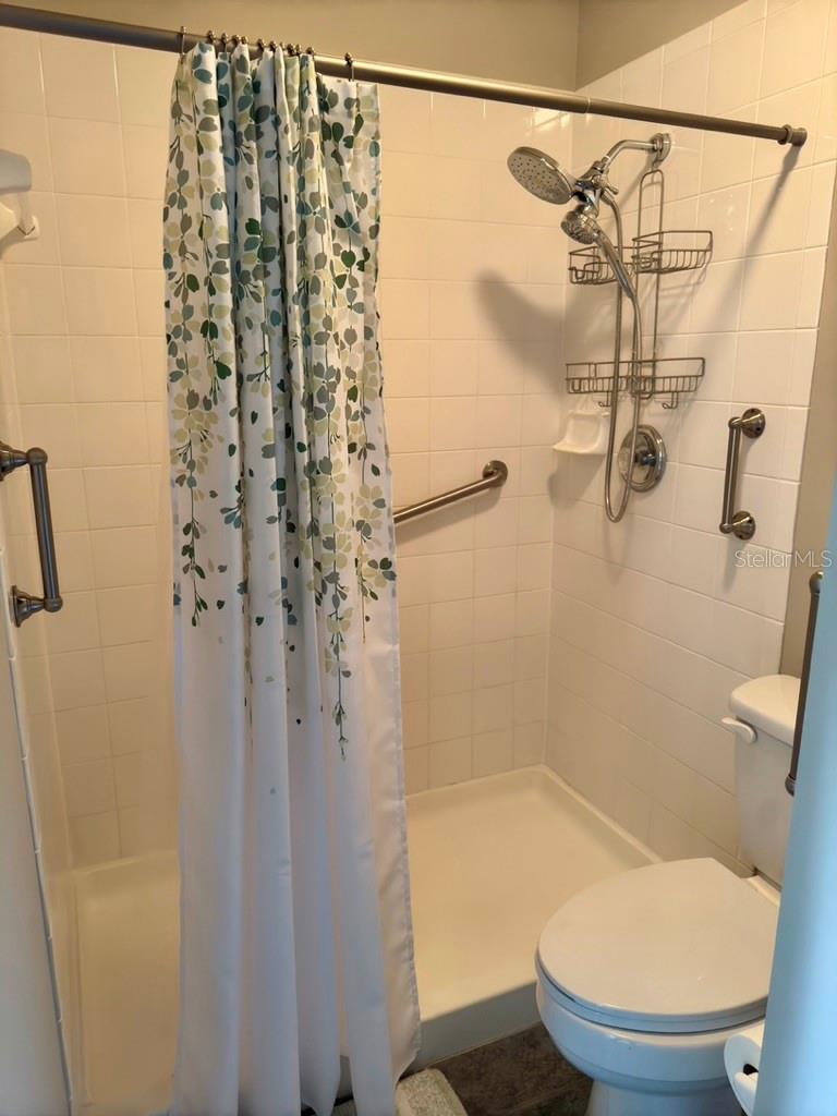 8370 Wingate Dr #714 Property Photo 11