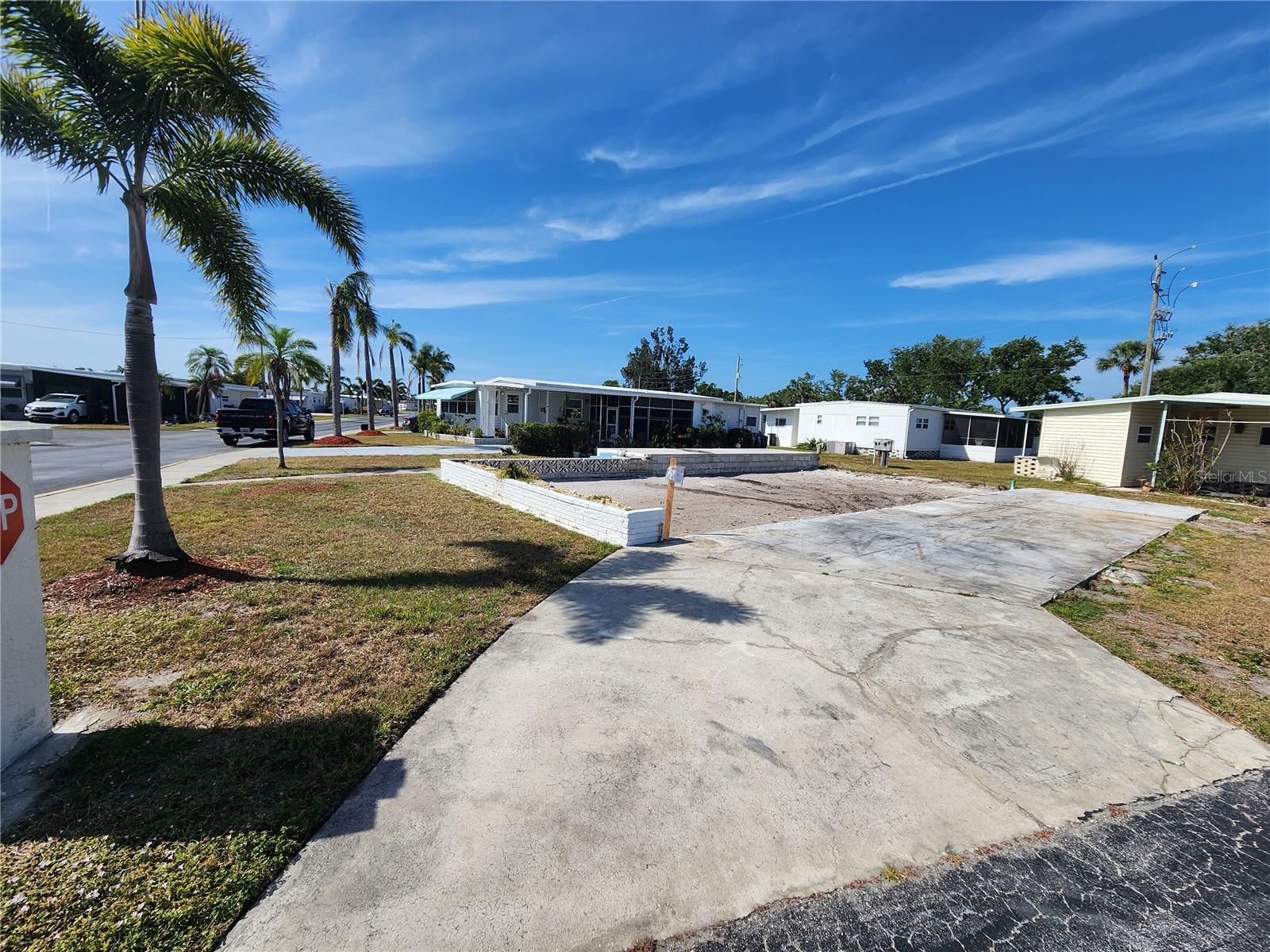 5302 Chateau Ln Property Photo 1