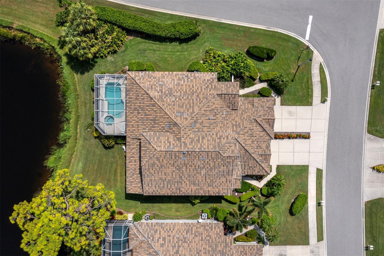 8737 Pebble Creek Ln Property Photo 48