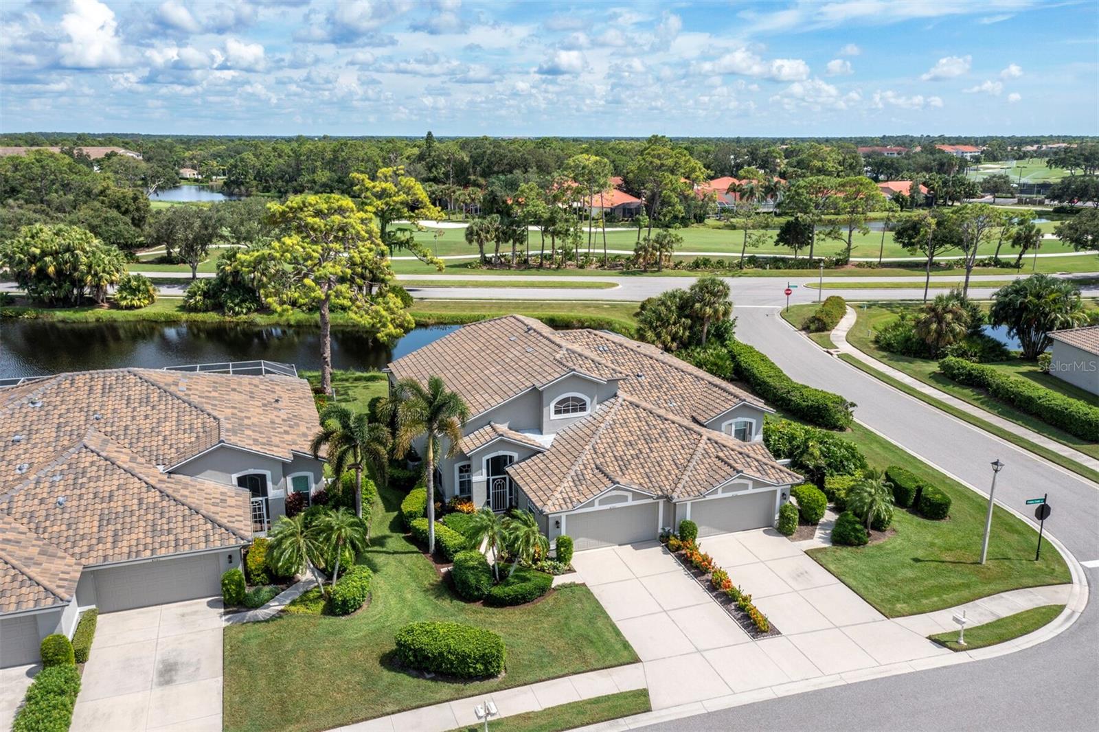 8737 Pebble Creek Ln Property Photo 49