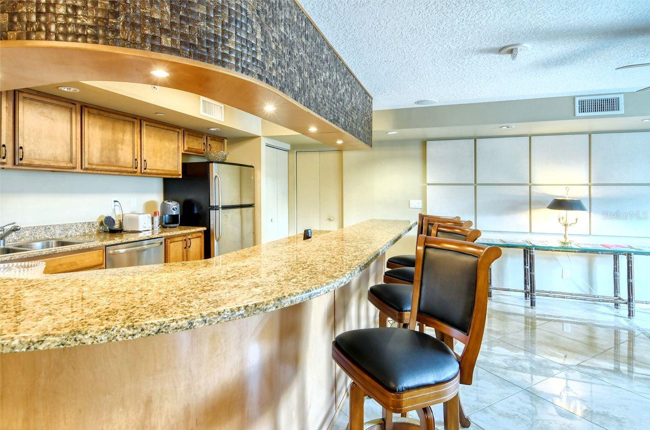 1111 N Gulfstream Ave #4e Property Photo 41