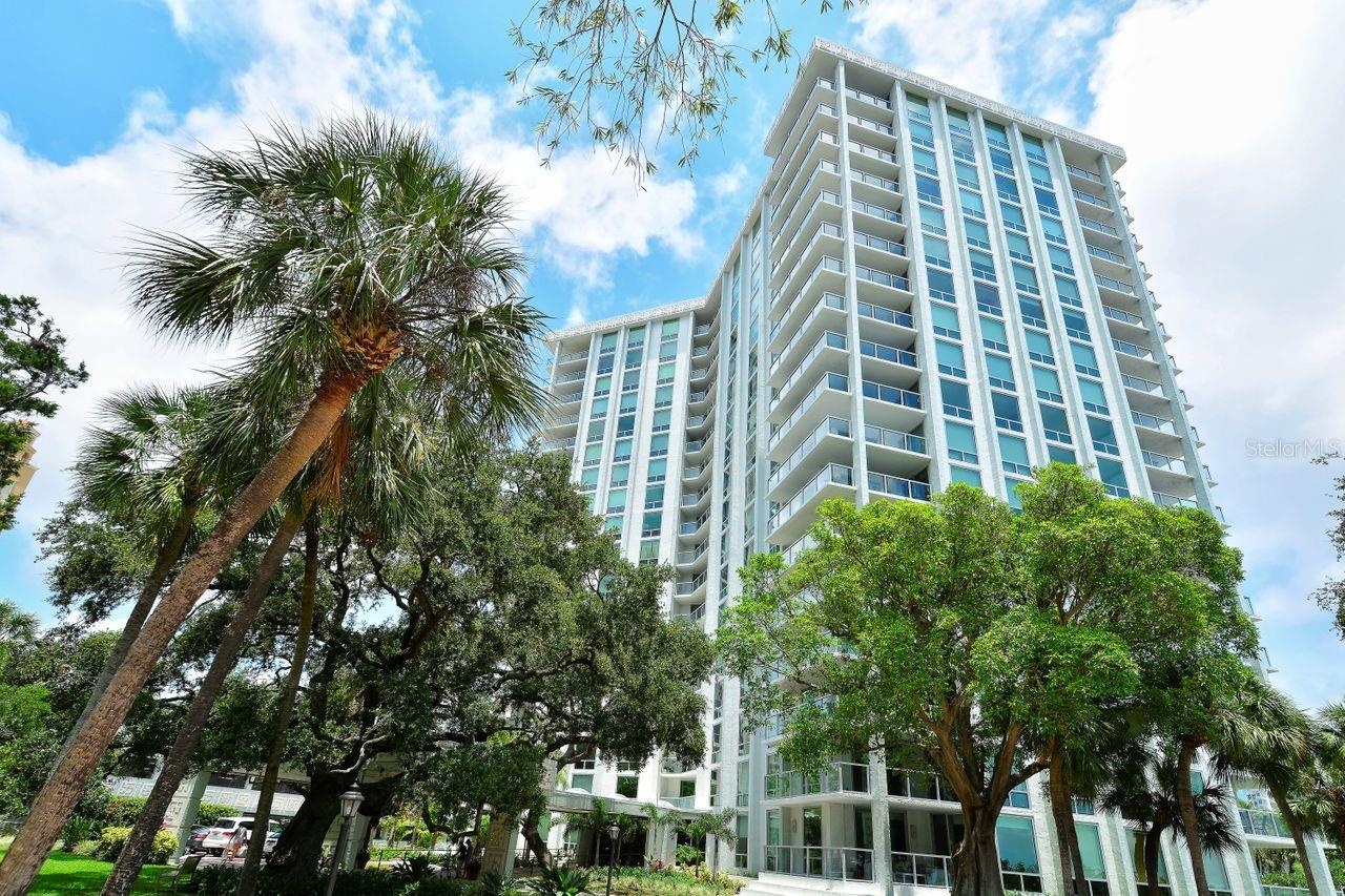 1111 N Gulfstream Ave #4e Property Photo 46