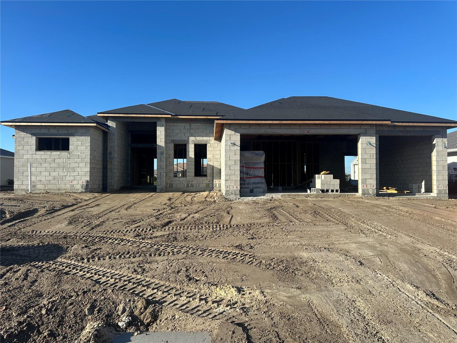 933 Nw 8th Ter Property Photo