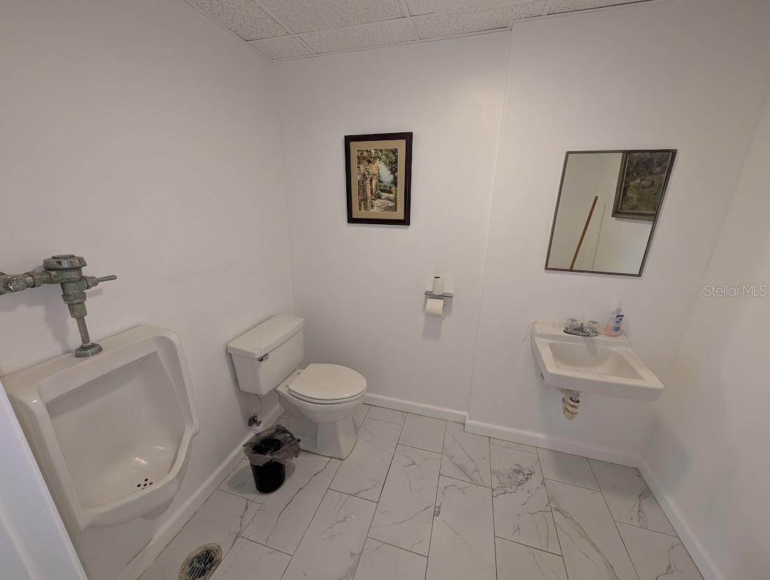 417 Burns Ct Property Photo 17