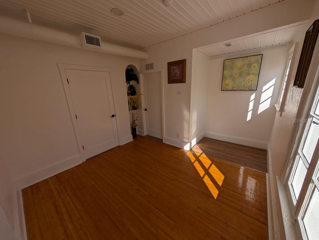 417 Burns Ct Property Photo 25