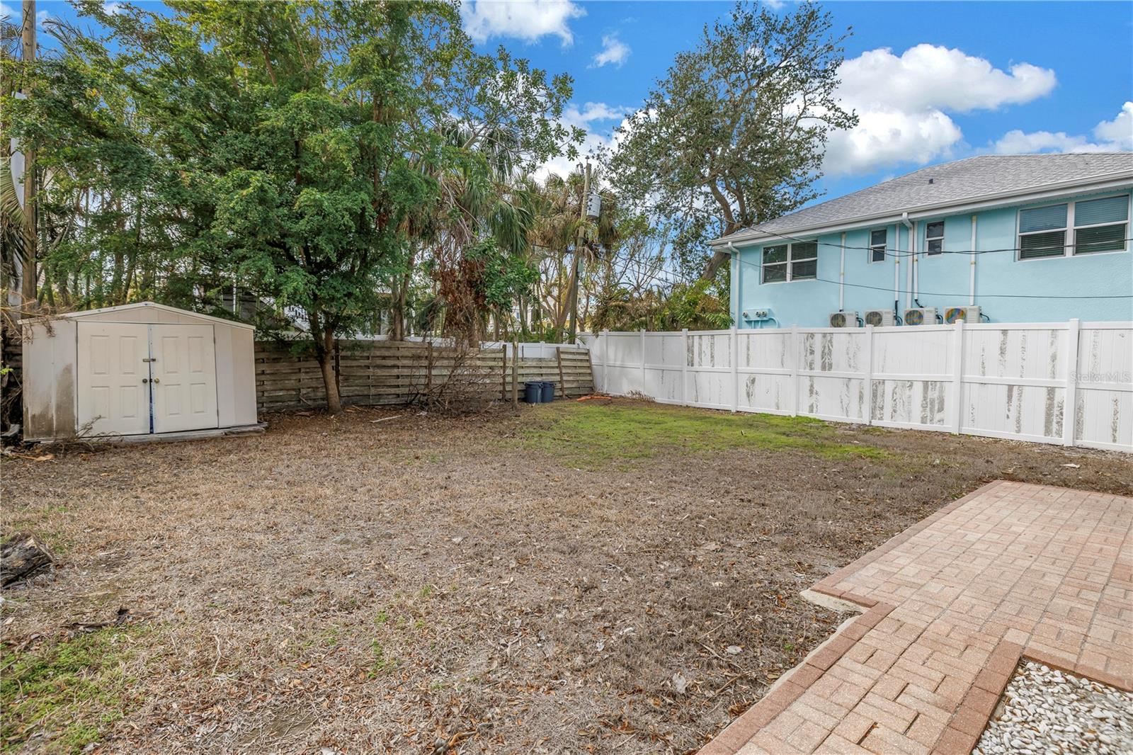 554 Canal Rd Property Photo 10