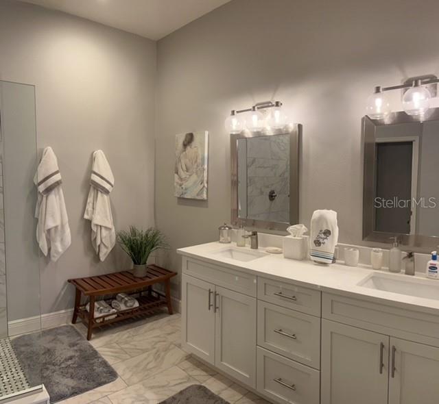 8784 Pebble Creek Ln Property Photo 15