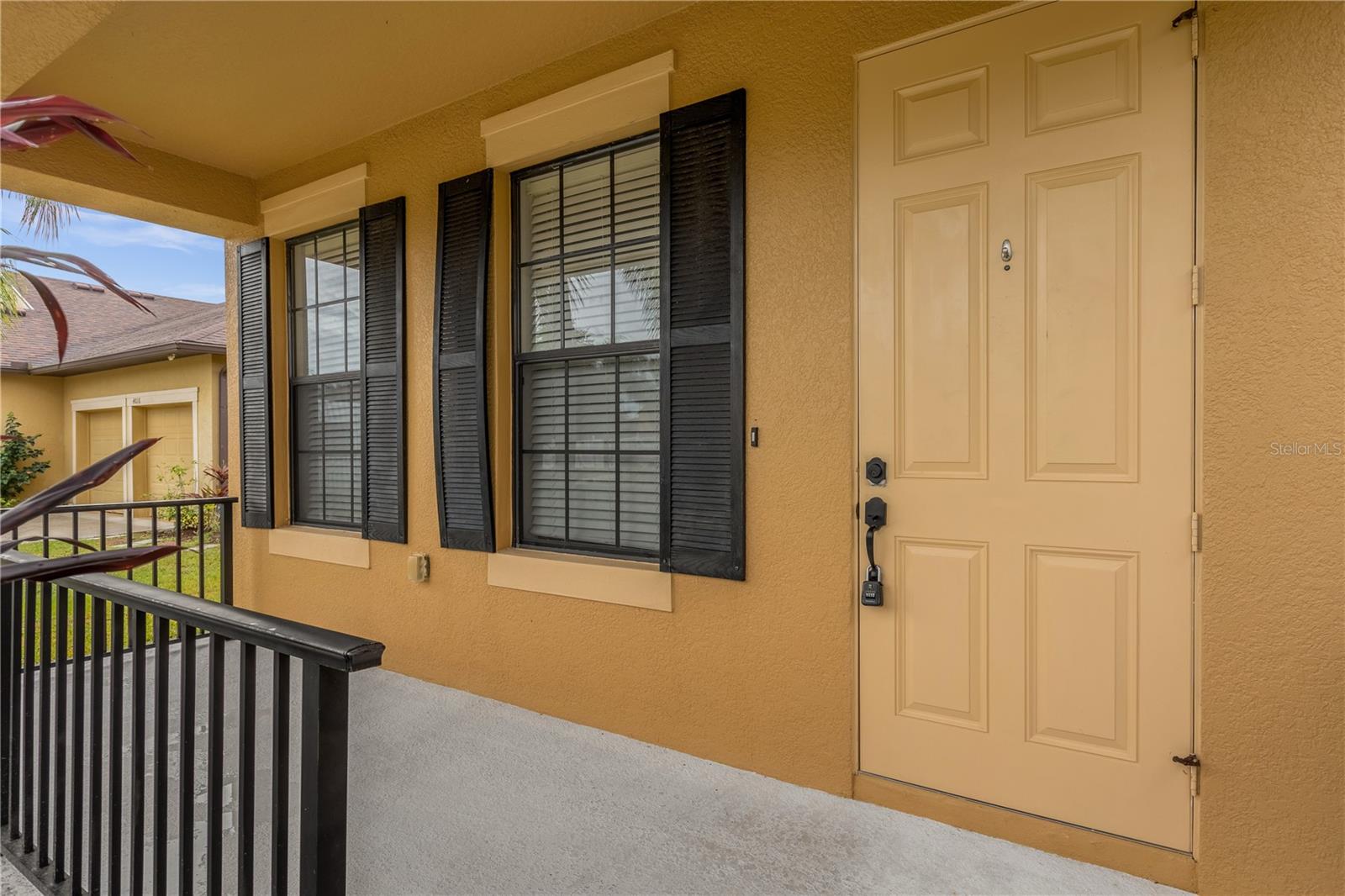 4014 Sunburst View Cir Property Photo 3