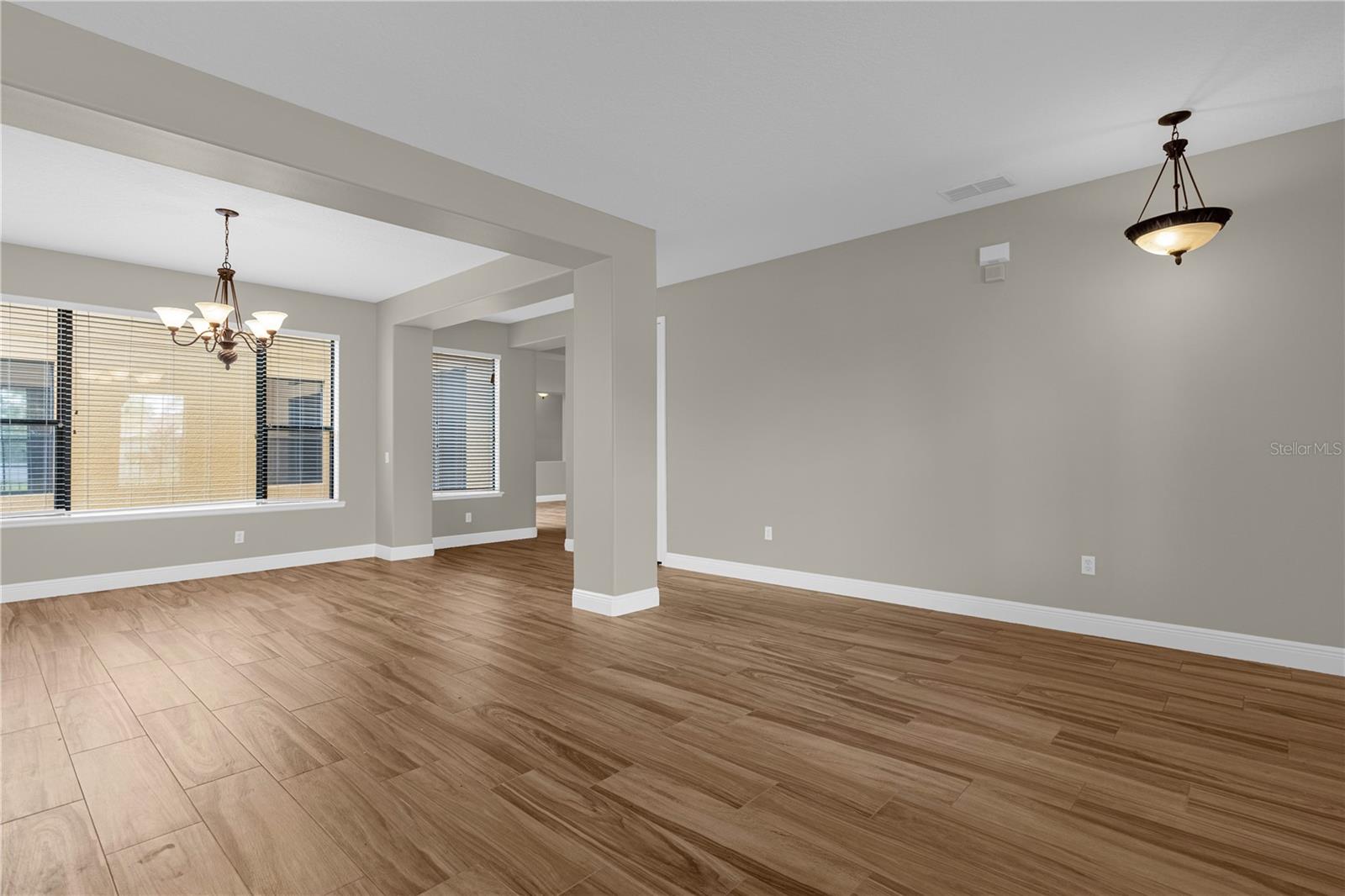 4014 Sunburst View Cir Property Photo 6