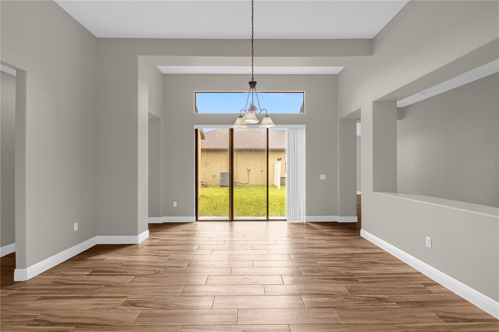 4014 Sunburst View Cir Property Photo 8